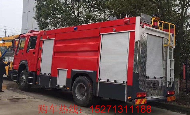湖北江南消防車產(chǎn)品實現(xiàn)行業(yè)全覆蓋