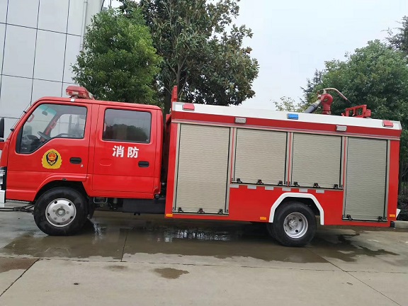國六五十鈴3噸水罐消防車|五十鈴600P消防水罐車